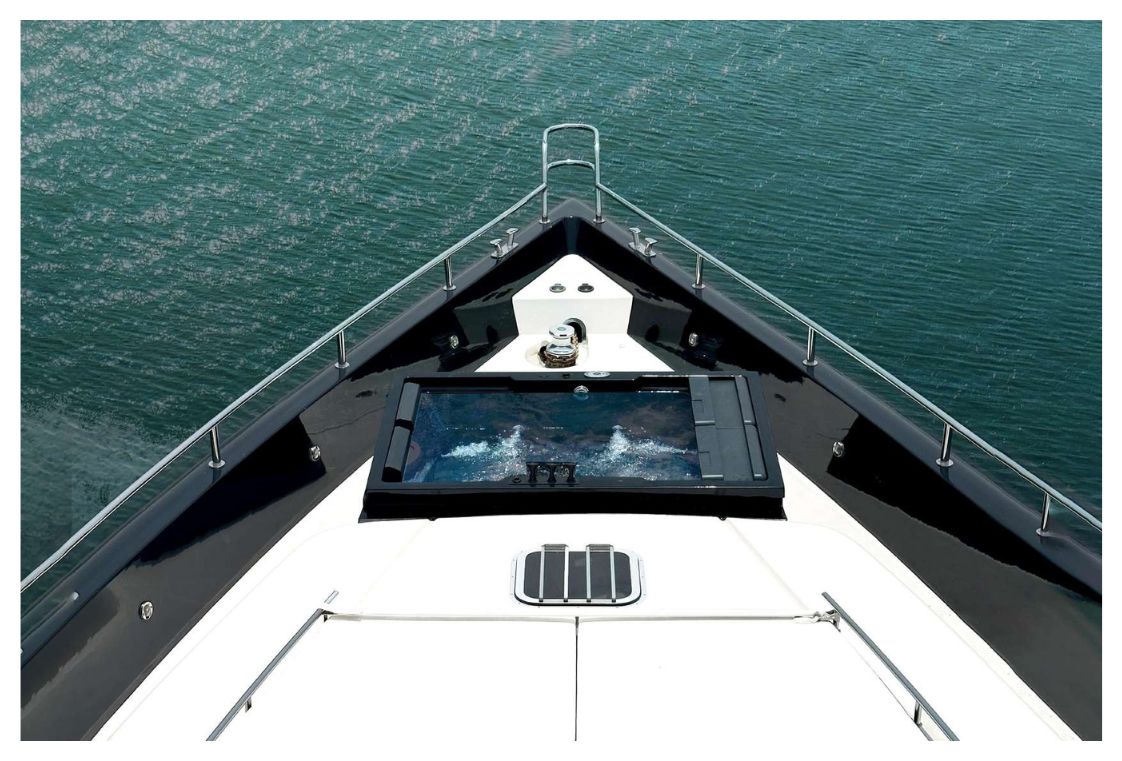 95ft yacht dubai marina
